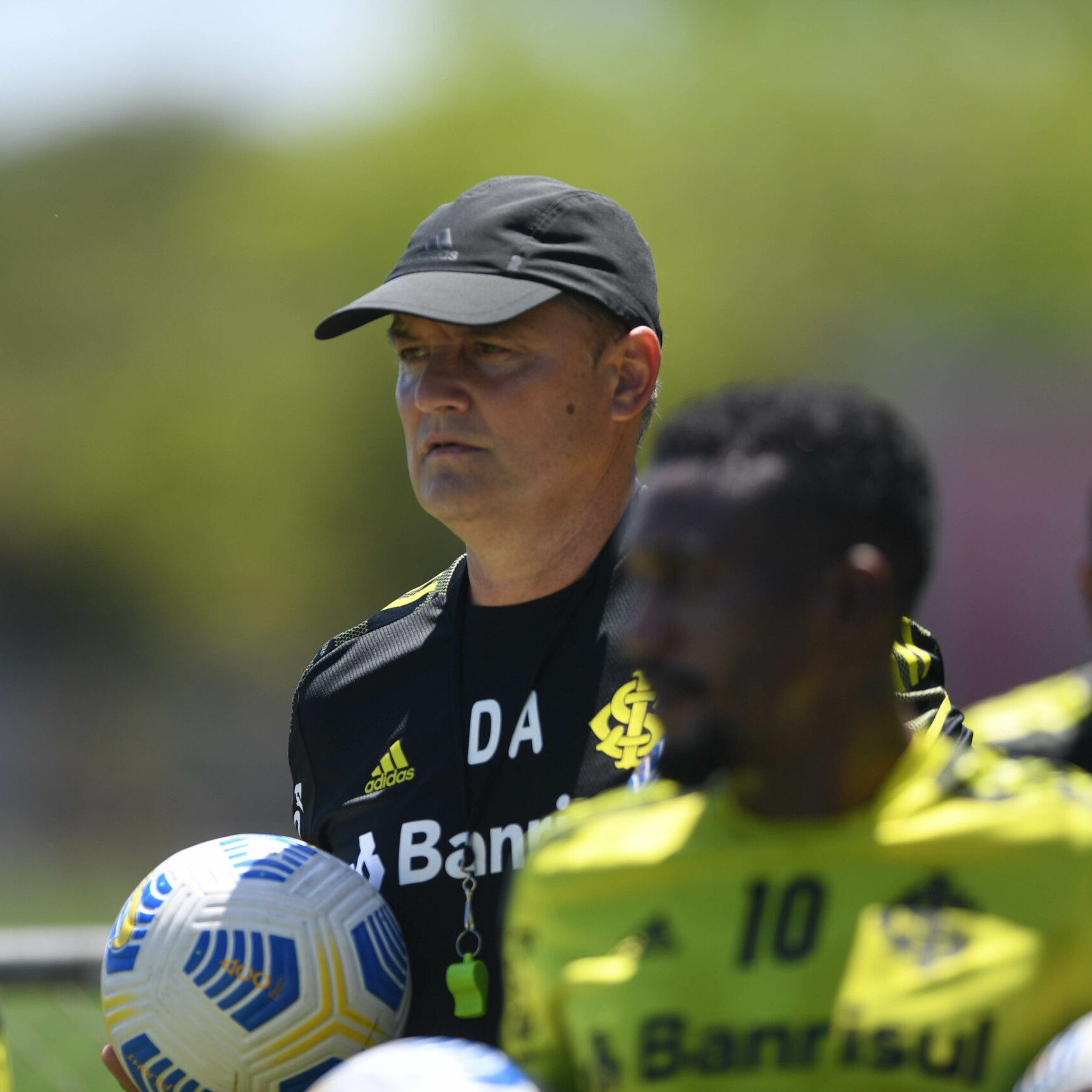 GE Inter #113 - O Gre-Nal deveria ser prioridade pela situação complicada do rival?