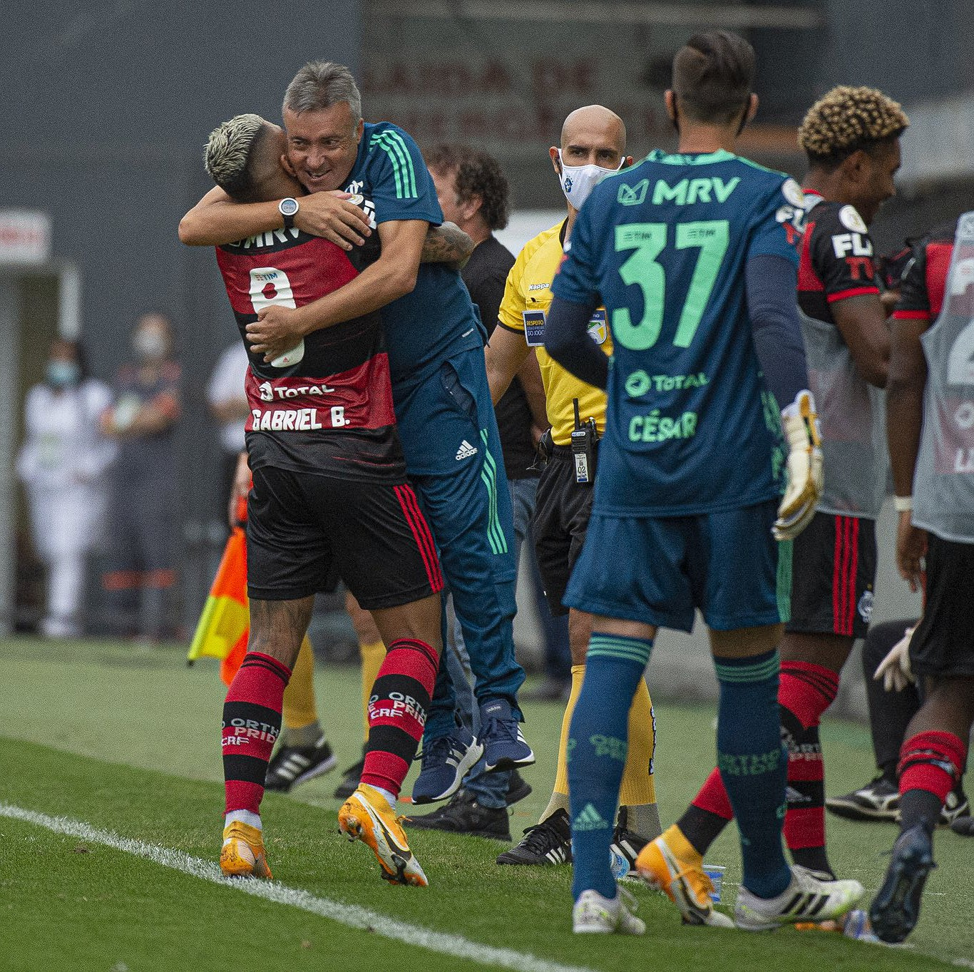 GE Flamengo #80 - Thiago Maia entra para ficar? A cabeça de Dome após a vitória sobre o Santos