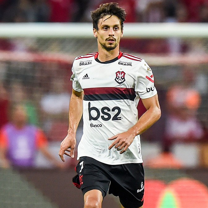 GE Flamengo #10 - Rodrigo Caio coloca Guerrero no bolso em jogo da classificação do "melhor futebol do país"