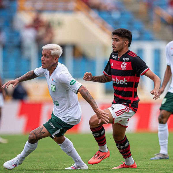 GE Flamengo #470 - Chegada de Juninho, análise da zaga e derrota no Sergipe marcam episódio pós-estreia