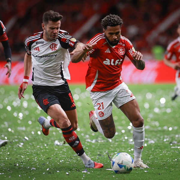 GE Flamengo #525 - Flamengo põe Inter na roda com chuva de Plata no Beira-Rio