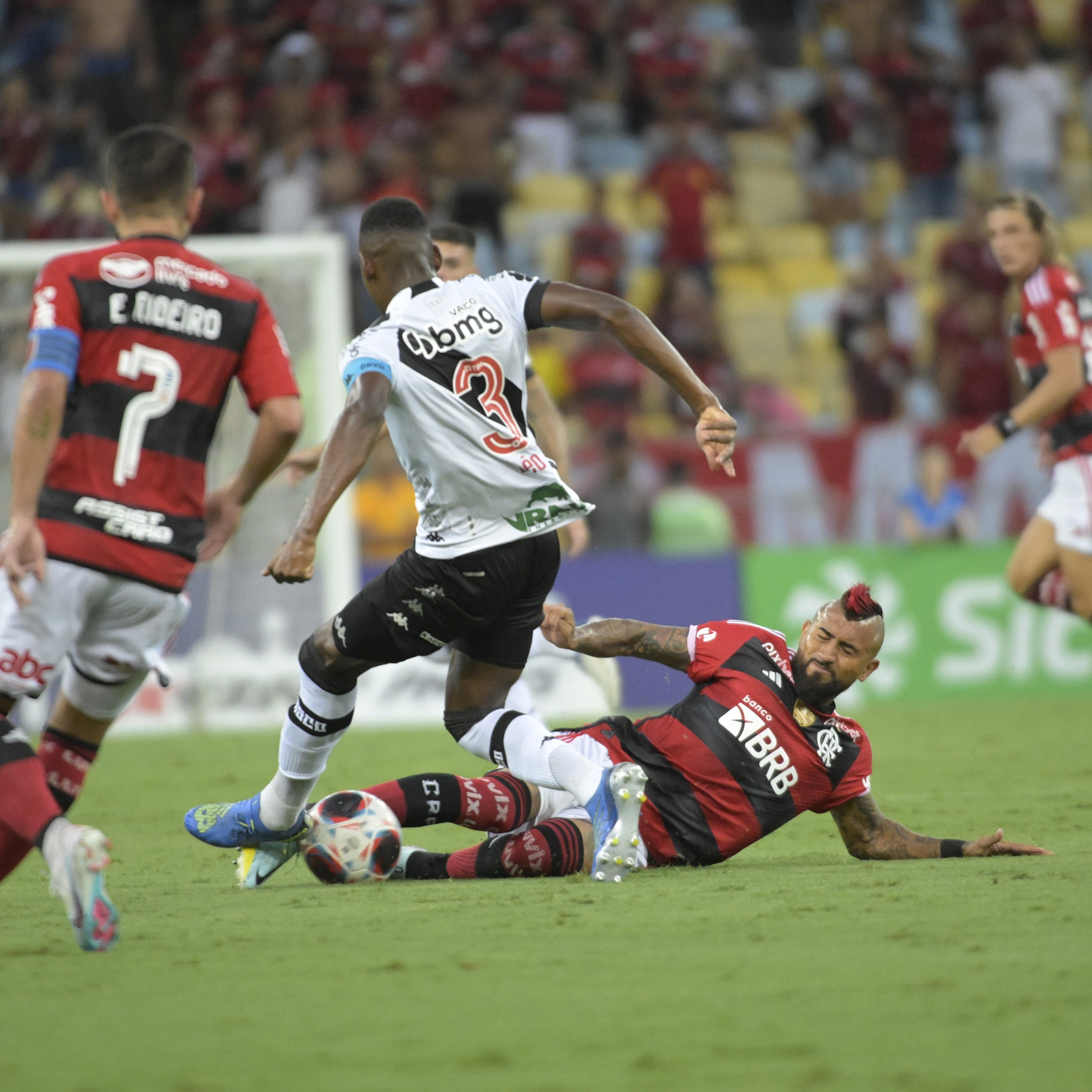 GE Flamengo #314 - Derrota no clássico contrasta com discurso otimista de Vitor Pereira