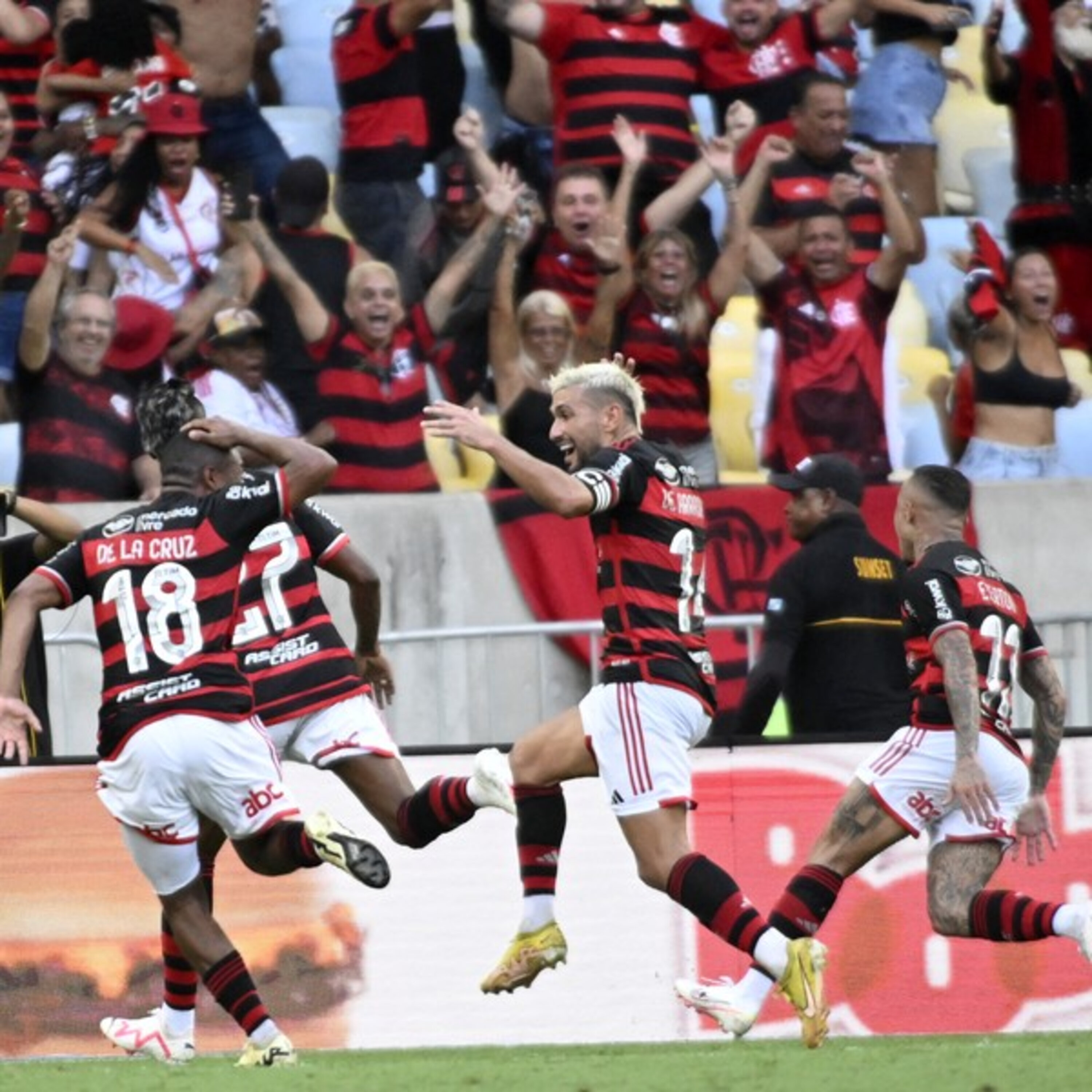 GE Flamengo #399: Golaço e boa vitória mostram que Fla pode ir além da competitividade