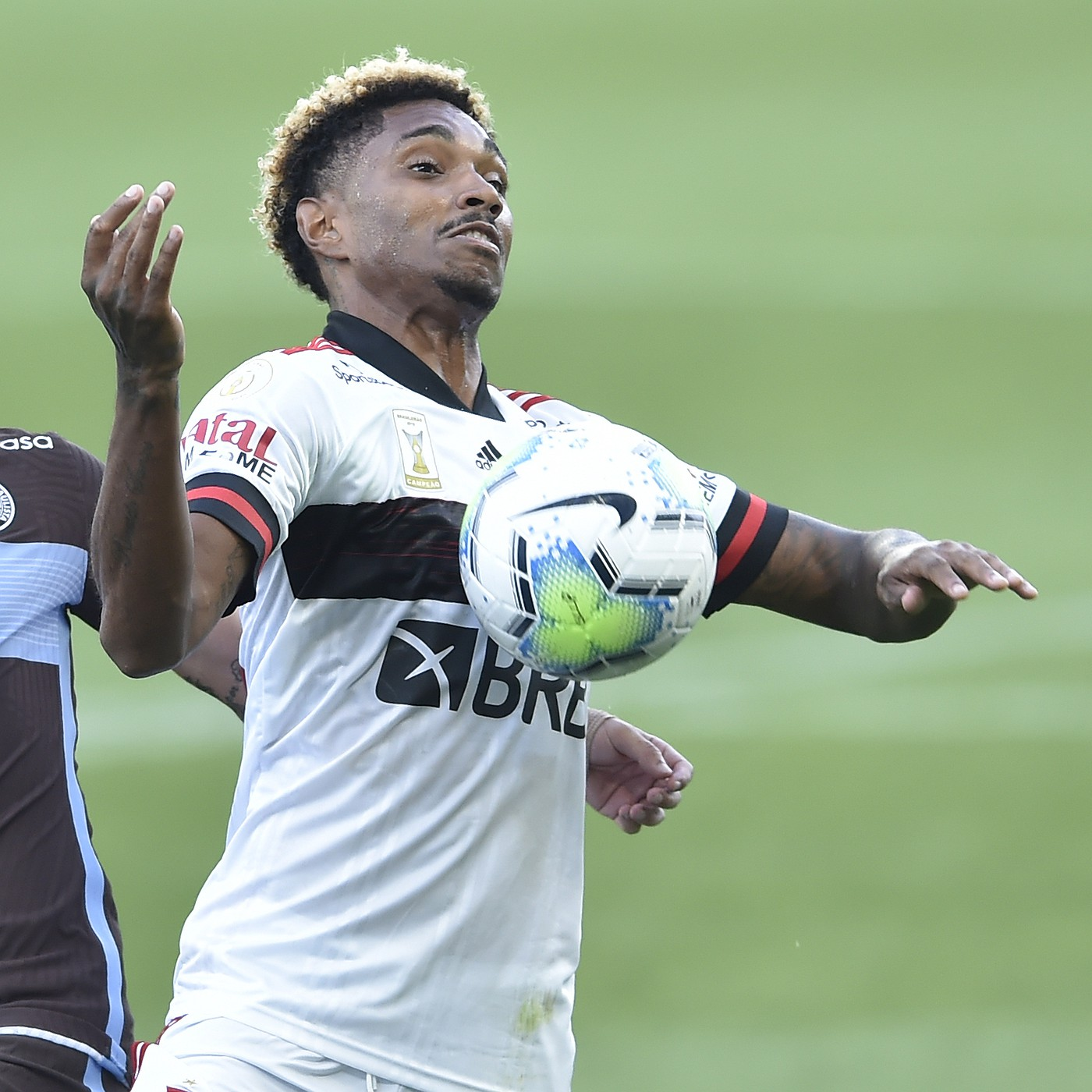 GE Flamengo #93 - Evolução com Dome, Neneca ouvinte do podcast e Vitinho on fire: atuação de gala em São Paulo