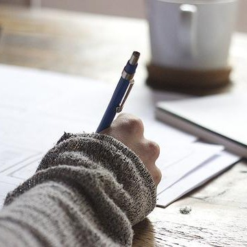 'Ter que' ou 'ter de'?