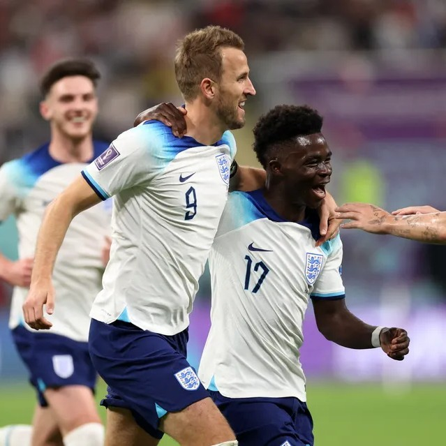 Embolada Análise #12 - Quem ganha em Inglaterra x França, pelas quartas da Copa?