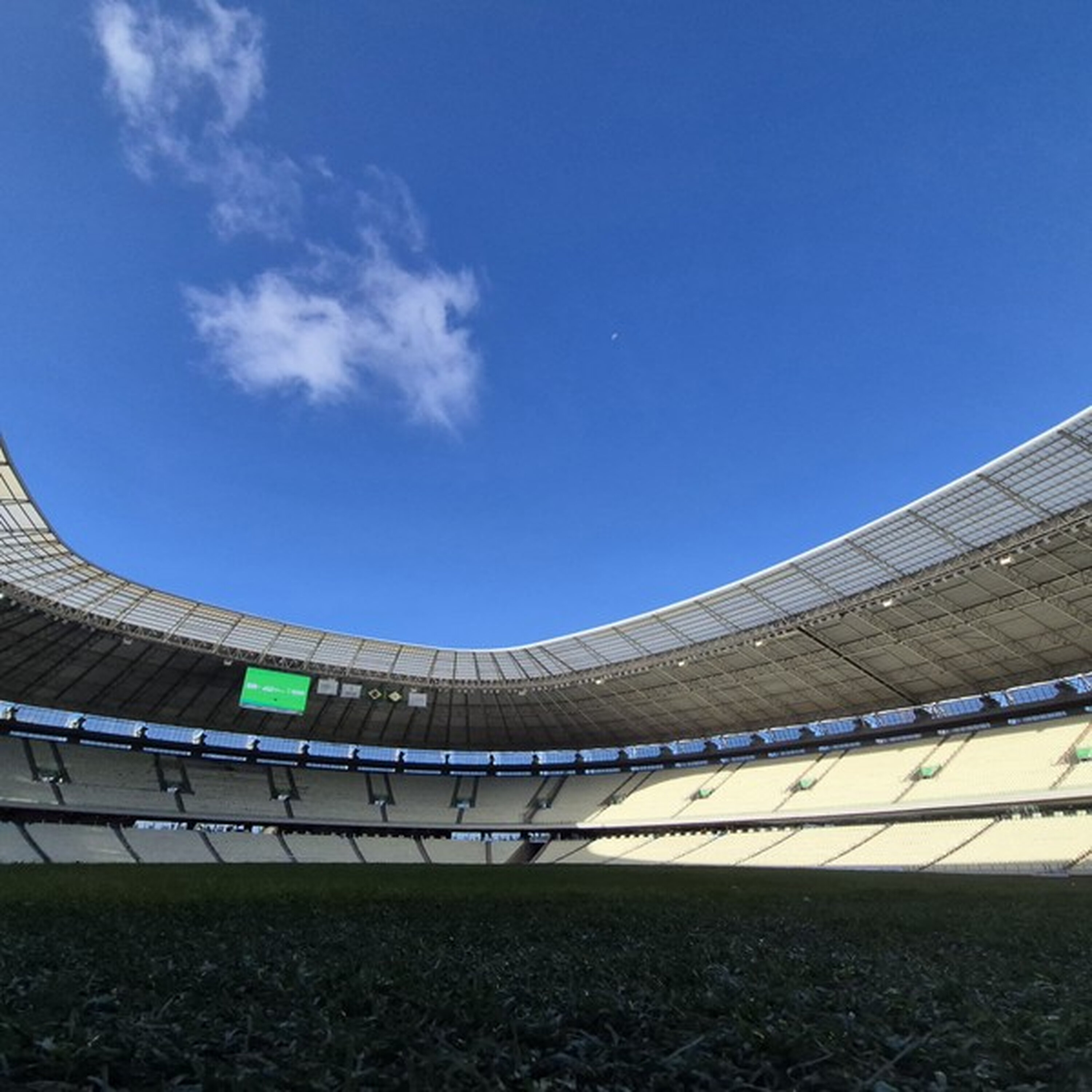 Dinheiro em Jogo #234 — Presente e futuro do estádio, e como você entra nele