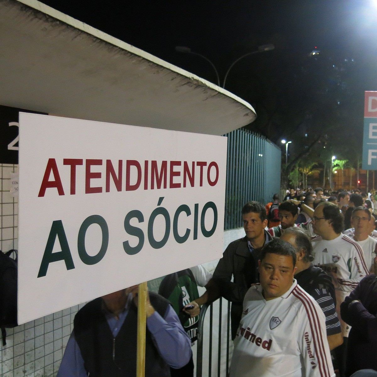 Dinheiro em Jogo #72 – Qual será o futuro do sócio-torcedor no futebol brasileiro em tempos de pandemia? episode artwork