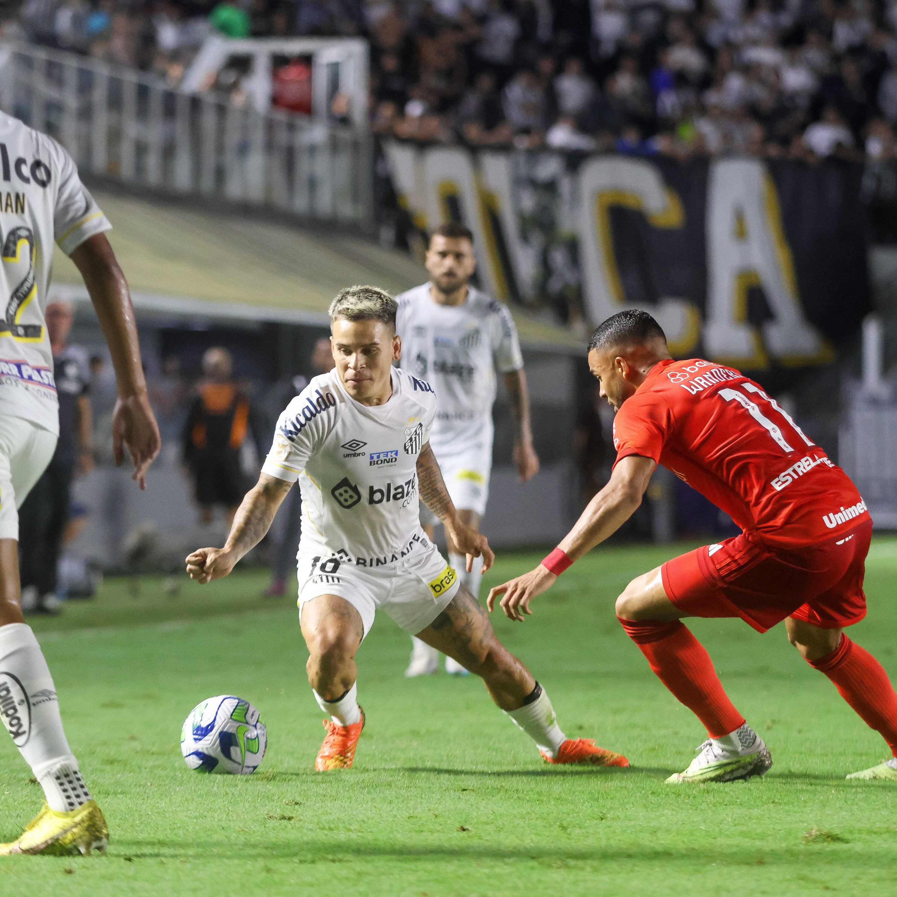 GE Santos #292 - Empate com o Inter aumenta pressão por vitórias antes de "decisão" GE Santos #292 - Empate com o Inter aumenta pressão por vitórias antes de "decisão"