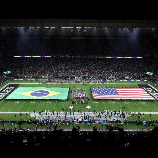Primeira Descida #145 - A semana 1 inesquecível da NFL no Brasil episode artwork