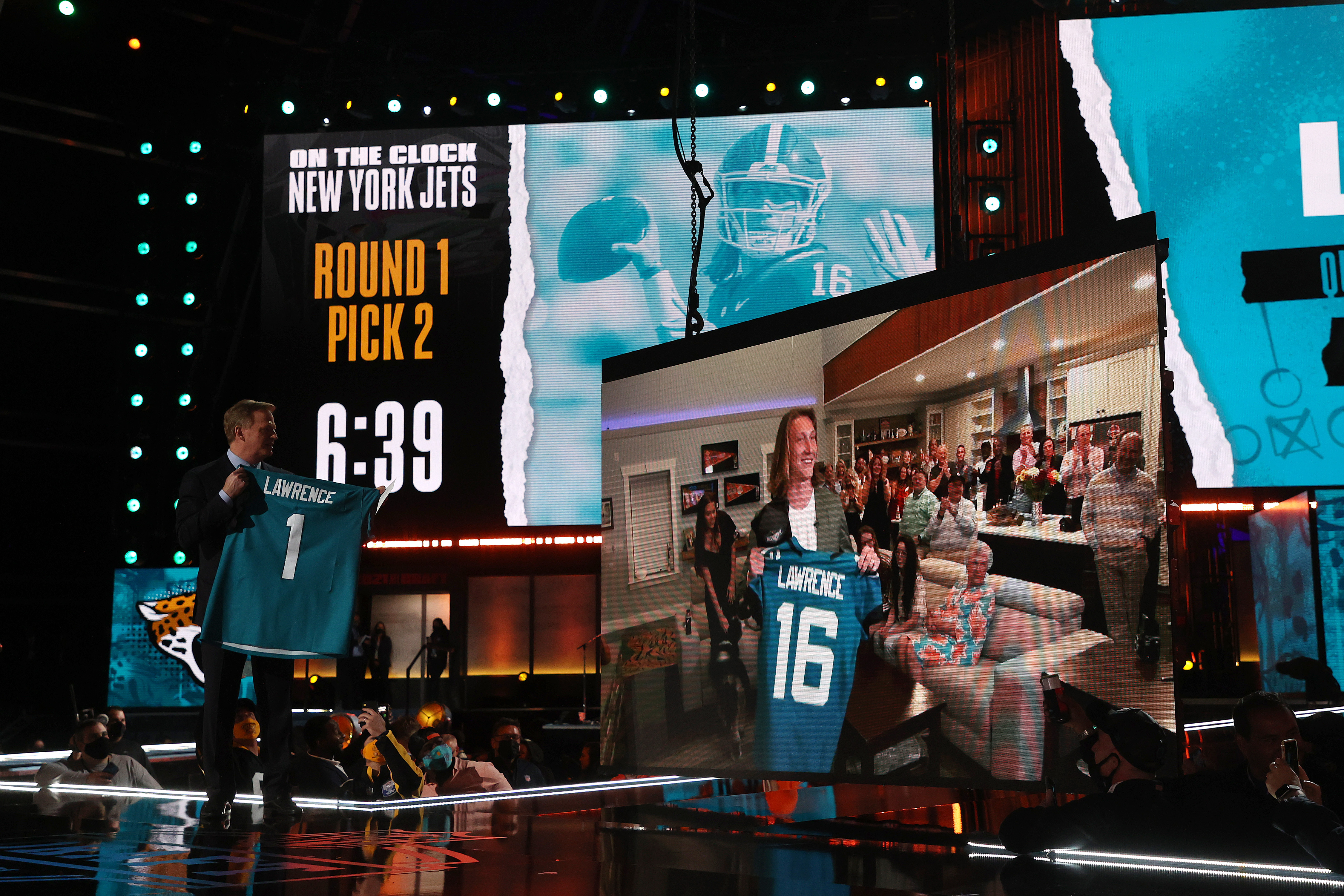Primeira Descida #78 - (Extra) Análise da primeira rodada do draft e o futuro de Aaron Rodgers episode artwork