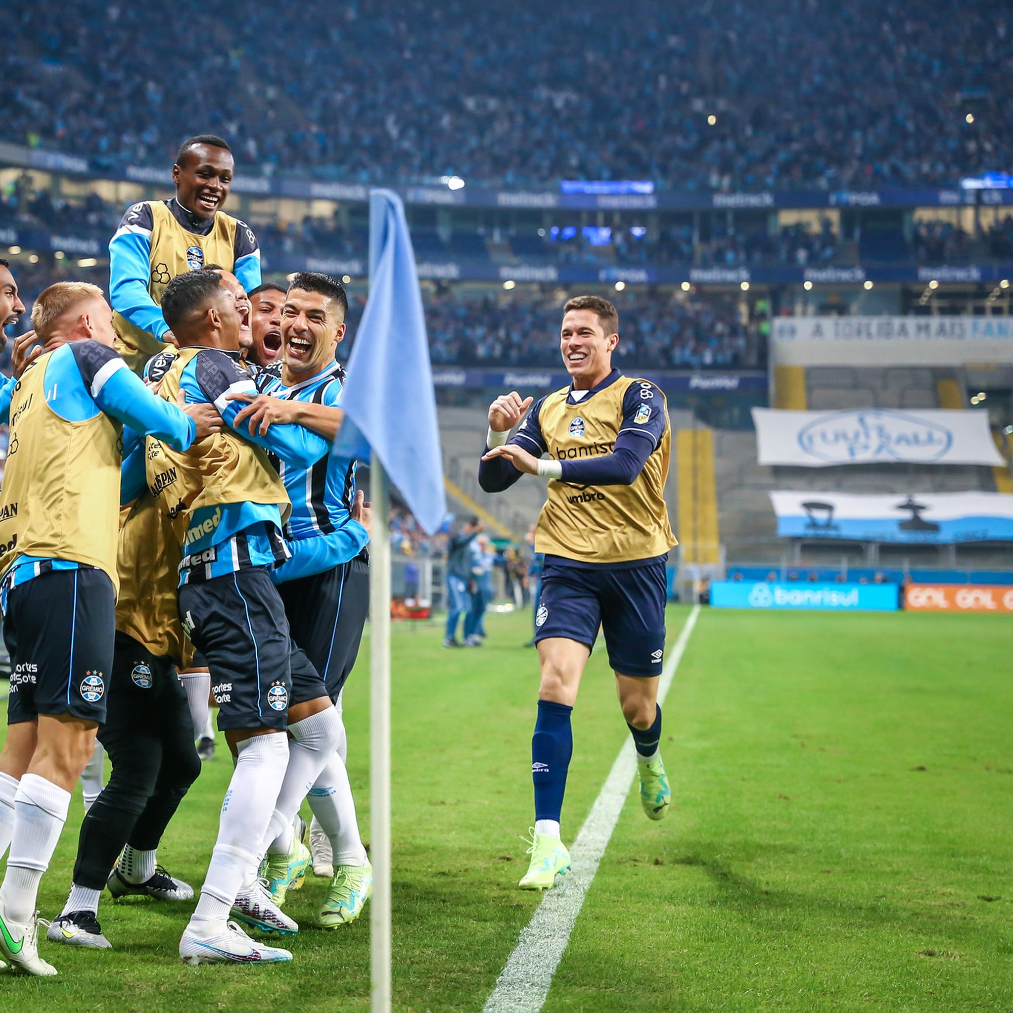 GE Grêmio #220 - Gre-Nal arrumou a casa do Grêmio? E o privilégio que é ter Luis Suárez episode artwork