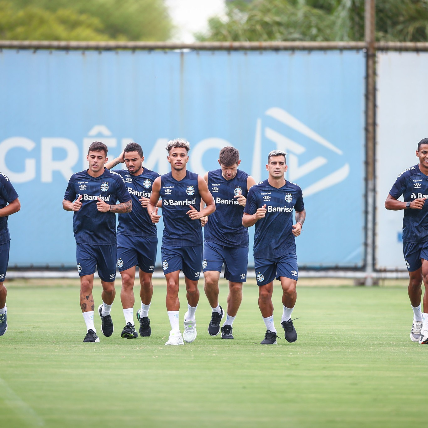 GE Grêmio #198 - Villasanti ou Carballo? O time ideal do Grêmio e início "azul" de 2023 episode artwork