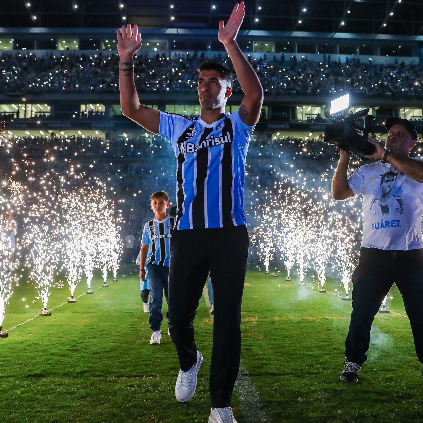 Resumão GE #564 - Torcida do Grêmio faz festa para receber Luis Suárez
