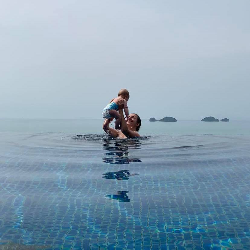 S4E4: KO SAMUI - Pán prasák