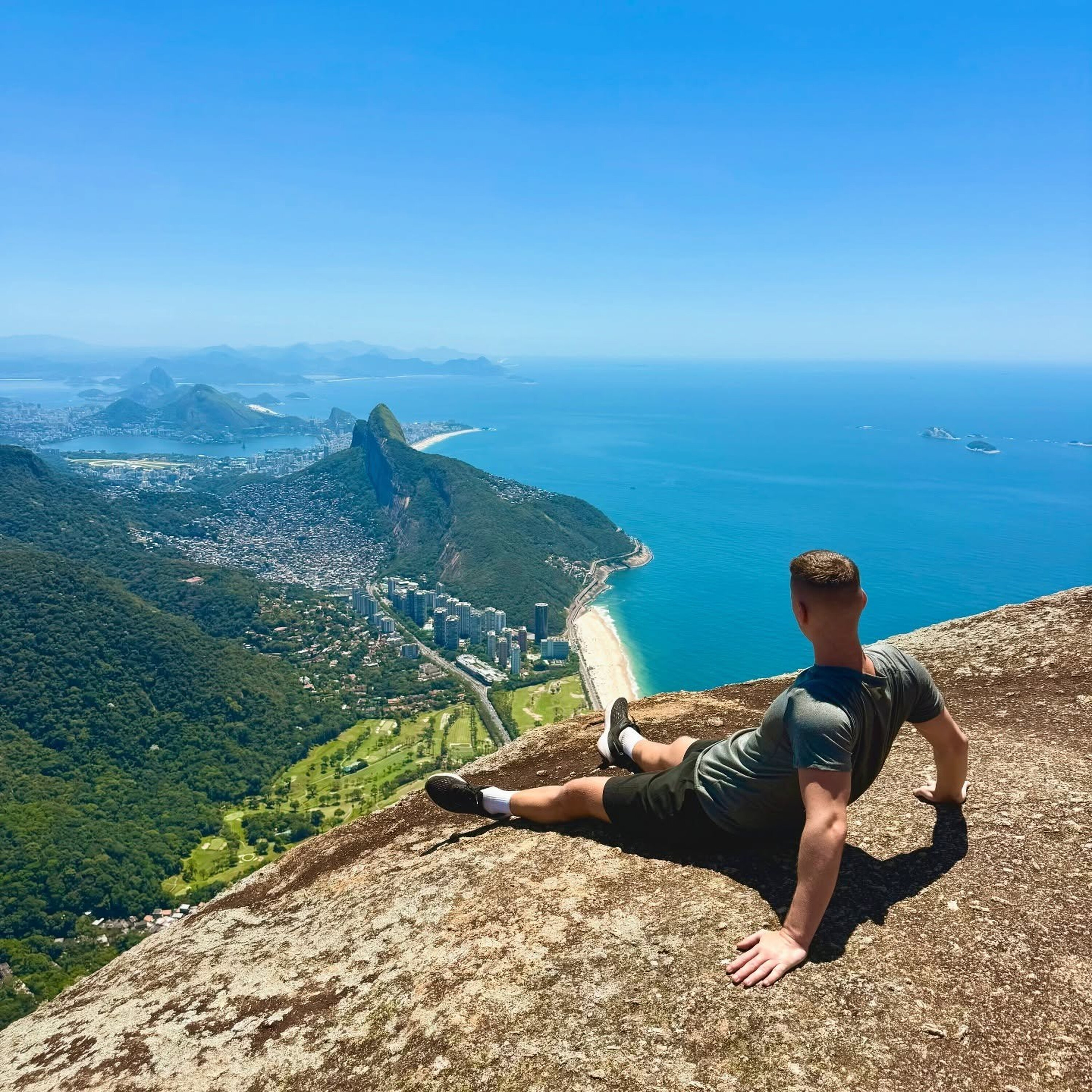 S14E3: RIO DE JANEIRO - Favela funk episode artwork