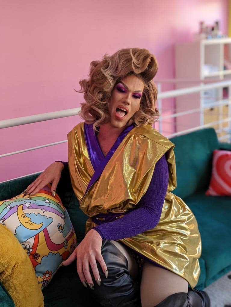 Entrevue - Matthew Armour - Drag show; 1 an de Drag event, le 26 nov