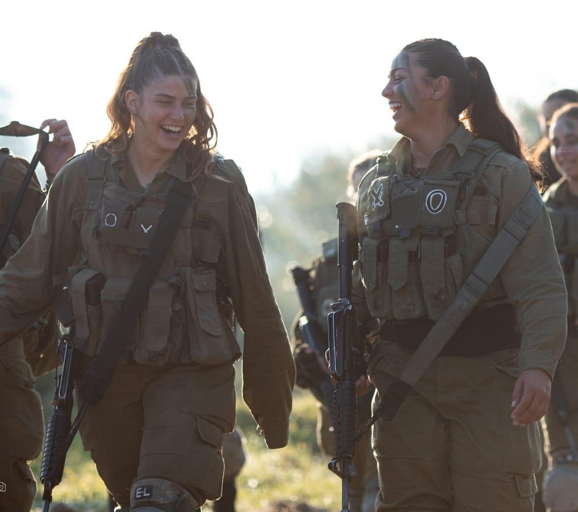 סיפור הגבורה של סמ"ר עדן אלון לוי ז"ל, שנפלה בקרב על בסיס זיקים ב-7 באוקטובר