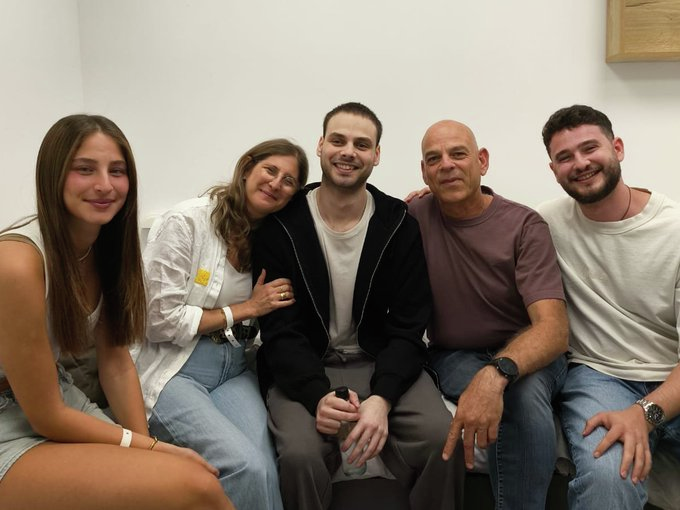 "שלשום אמרו לא שהוא משתחרר והוא לא האמין"