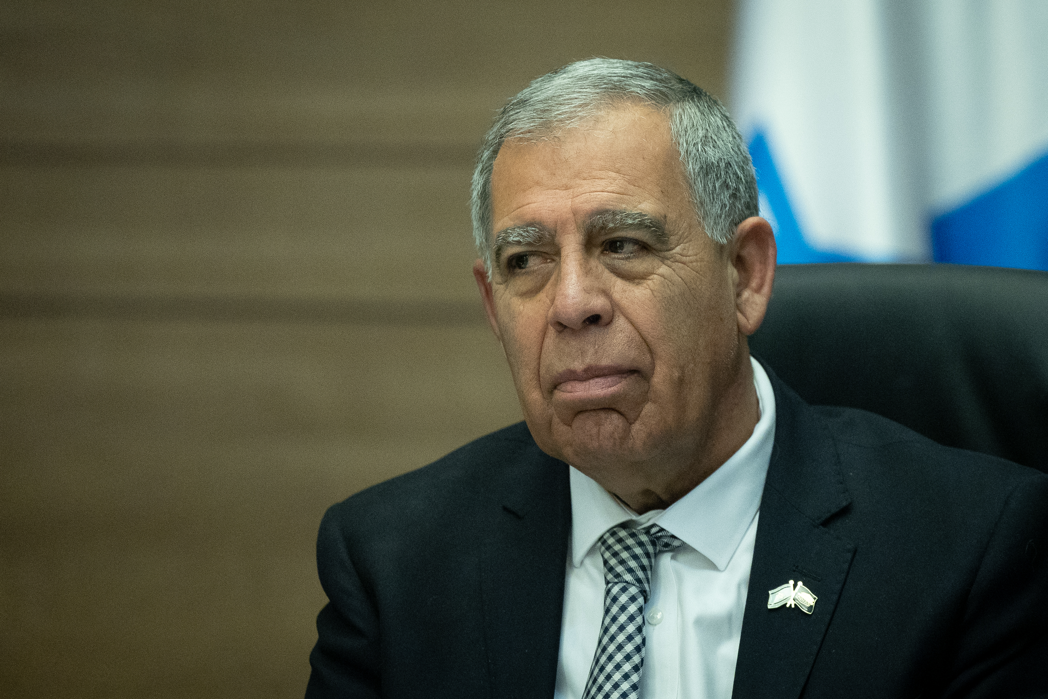 מיקי לוי נגד בן גביר: "לשוטרים מפקד אחד והוא המפכ"ל"