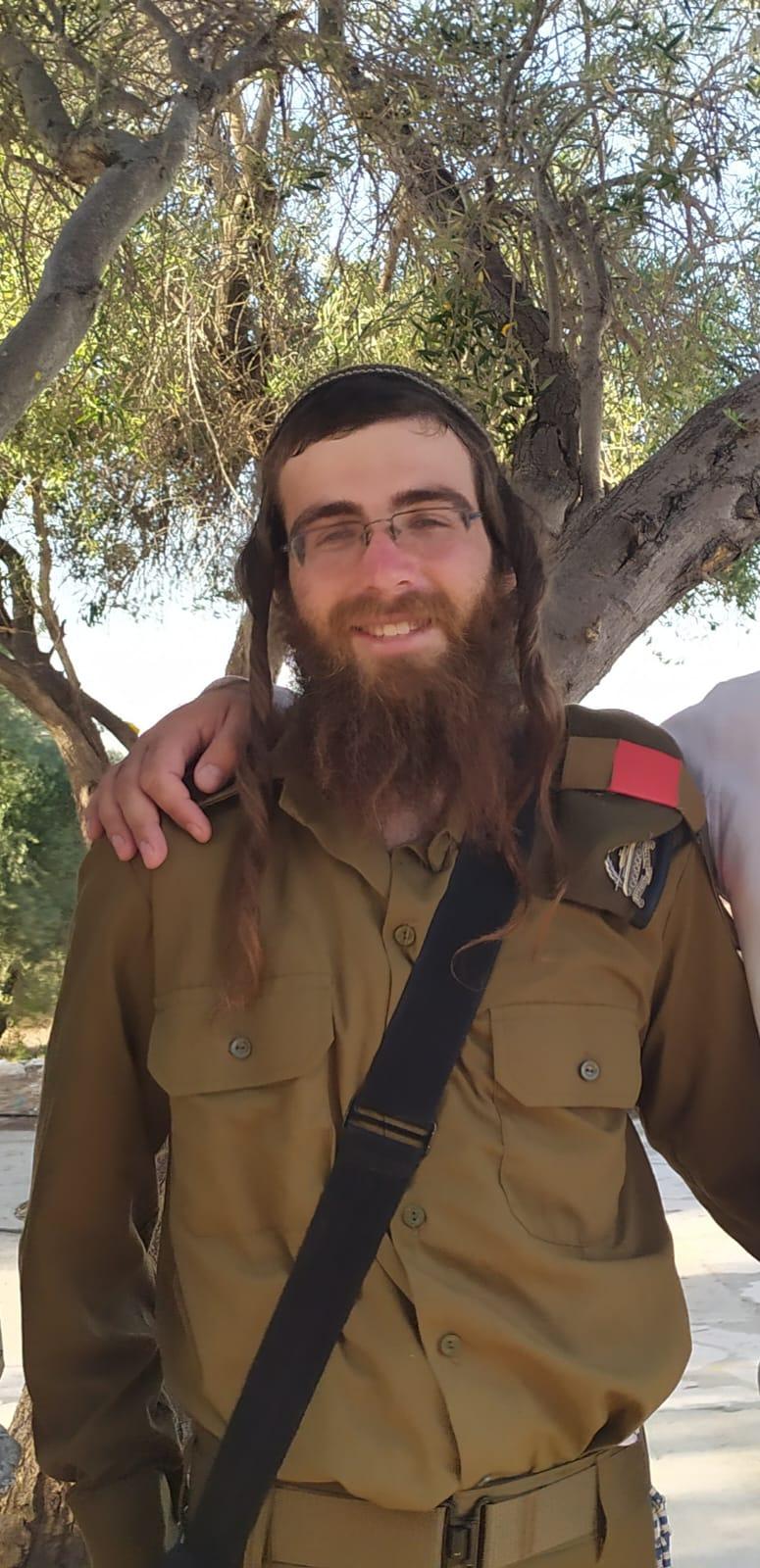 סרן אברהם בן פנחס ז"ל הובא למנוחות