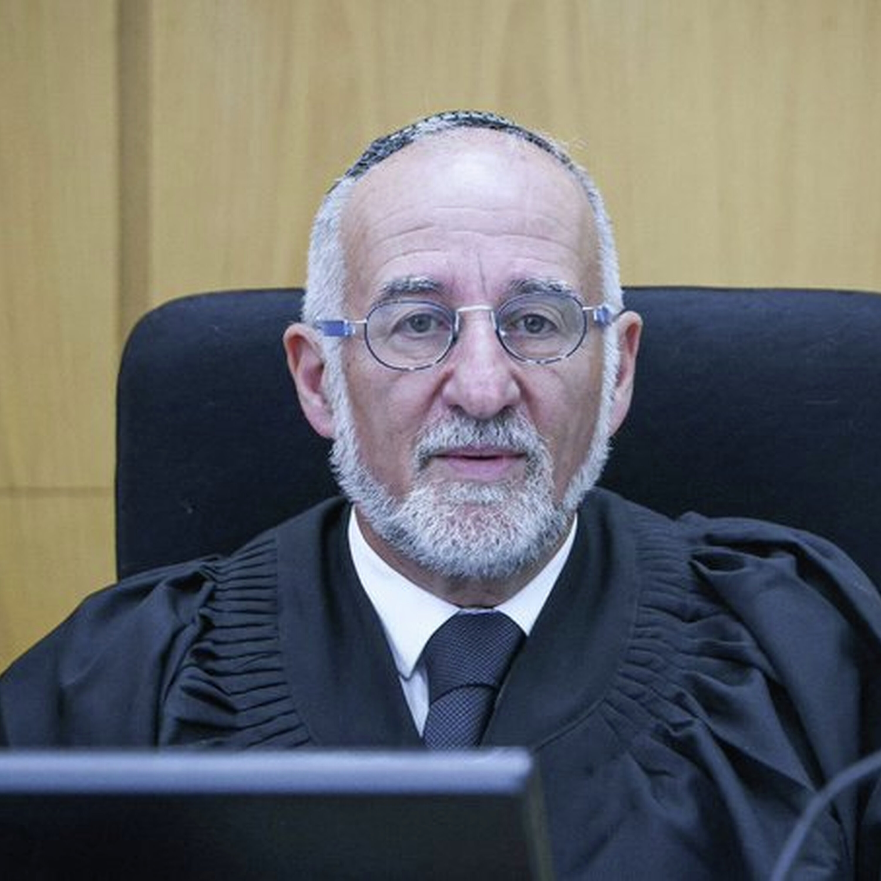 הנציב קולה לא רצה לבדוק תלונה חמורה נגד שופט הנציב קולה לא רצה לבדוק תלונה חמורה נגד שופט