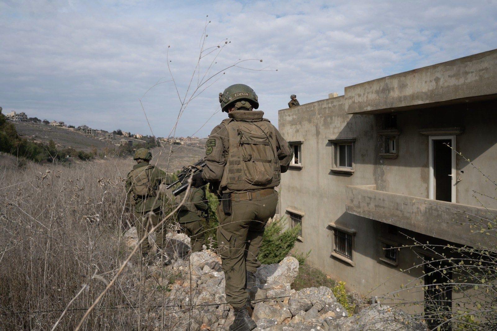 "שברתי את הכוס עם הרגל שכמעט איבדתי"