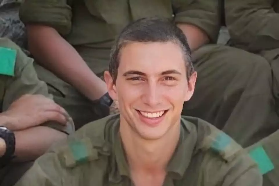 הרגעים מורטי-העצבים לקראת השבתו של הדר גולדין