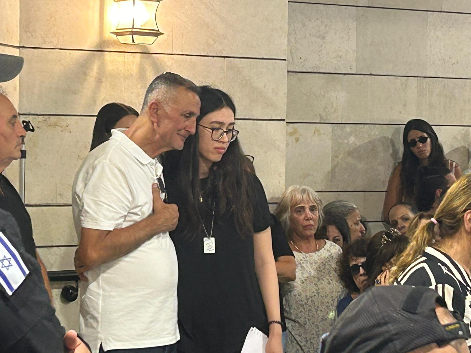 ליאורה ארגמני מובאת למנוחות