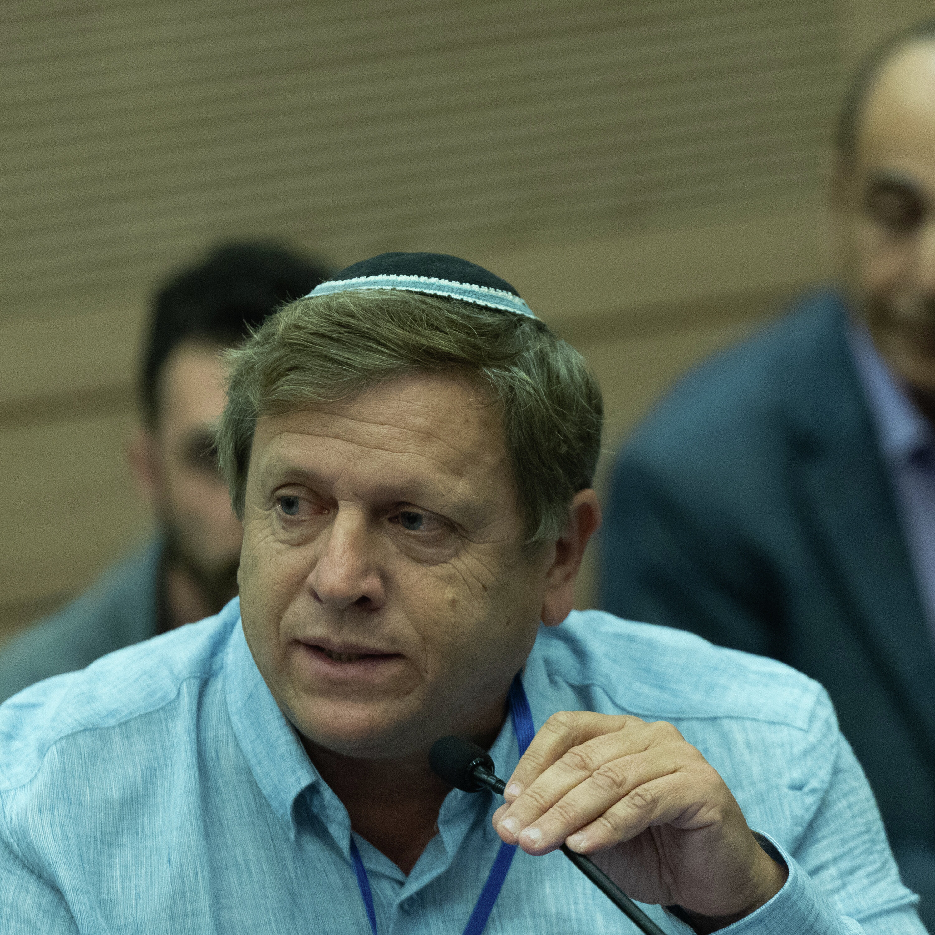 חוק הפטור מגיוס? "מבדילים בין דם לדם" חוק הפטור מגיוס? "מבדילים בין דם לדם"