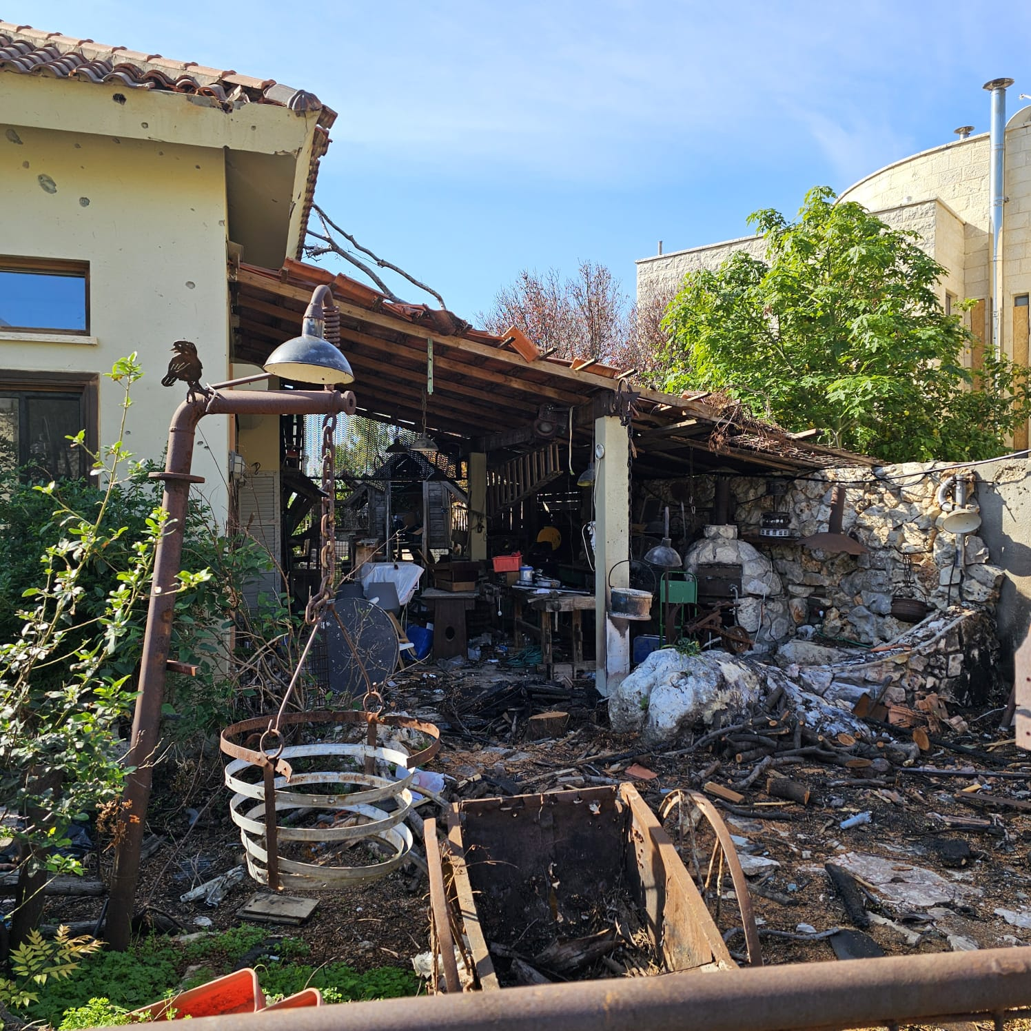 התושבים חוזרים לראש הנקרה אבל לא מרגישים בטוחים