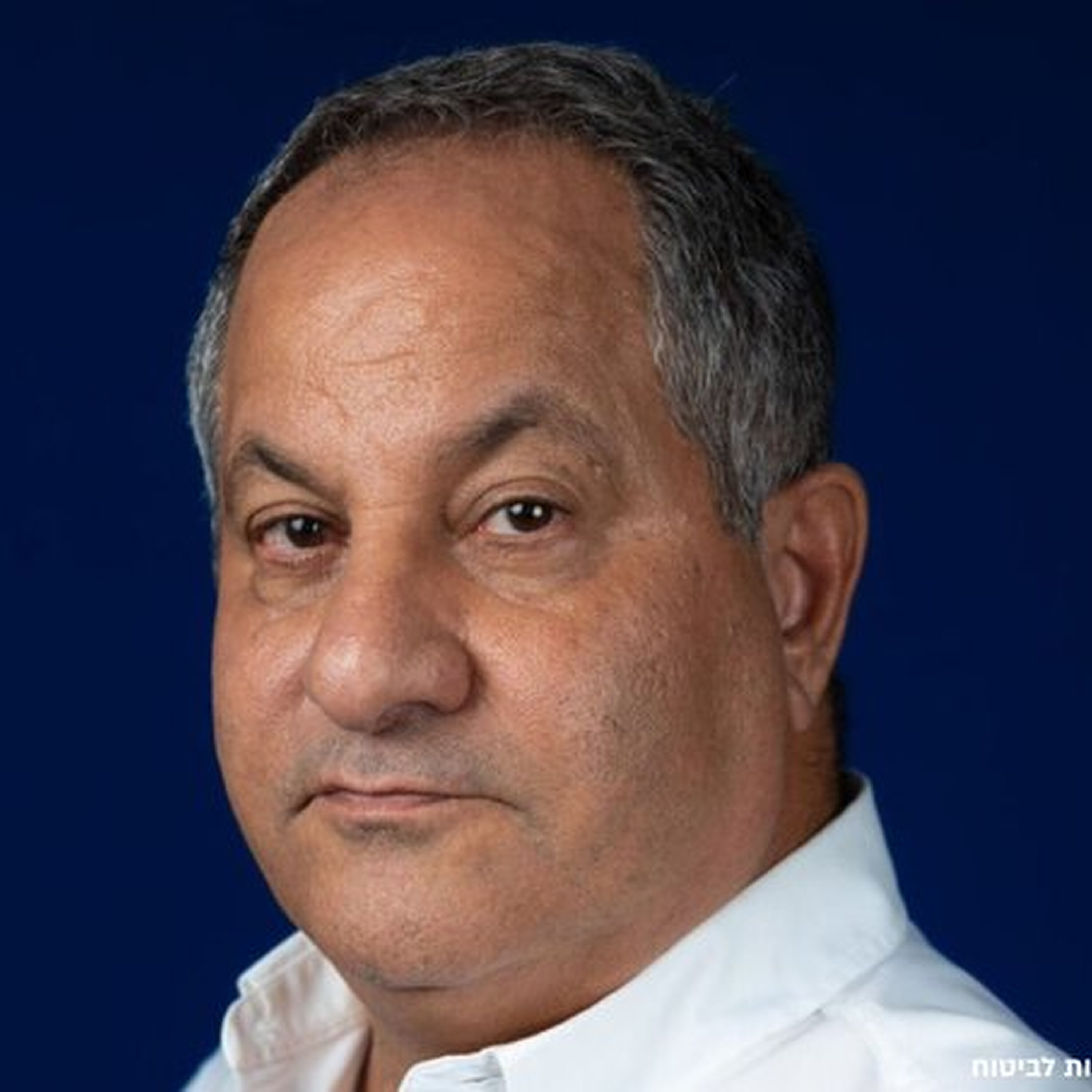 פרקליטו של עזרא גבאי החשוד בפרשת השוחד בהסתדרות בריאיון פרקליטו של עזרא גבאי החשוד בפרשת השוחד בהסתדרות בריאיון