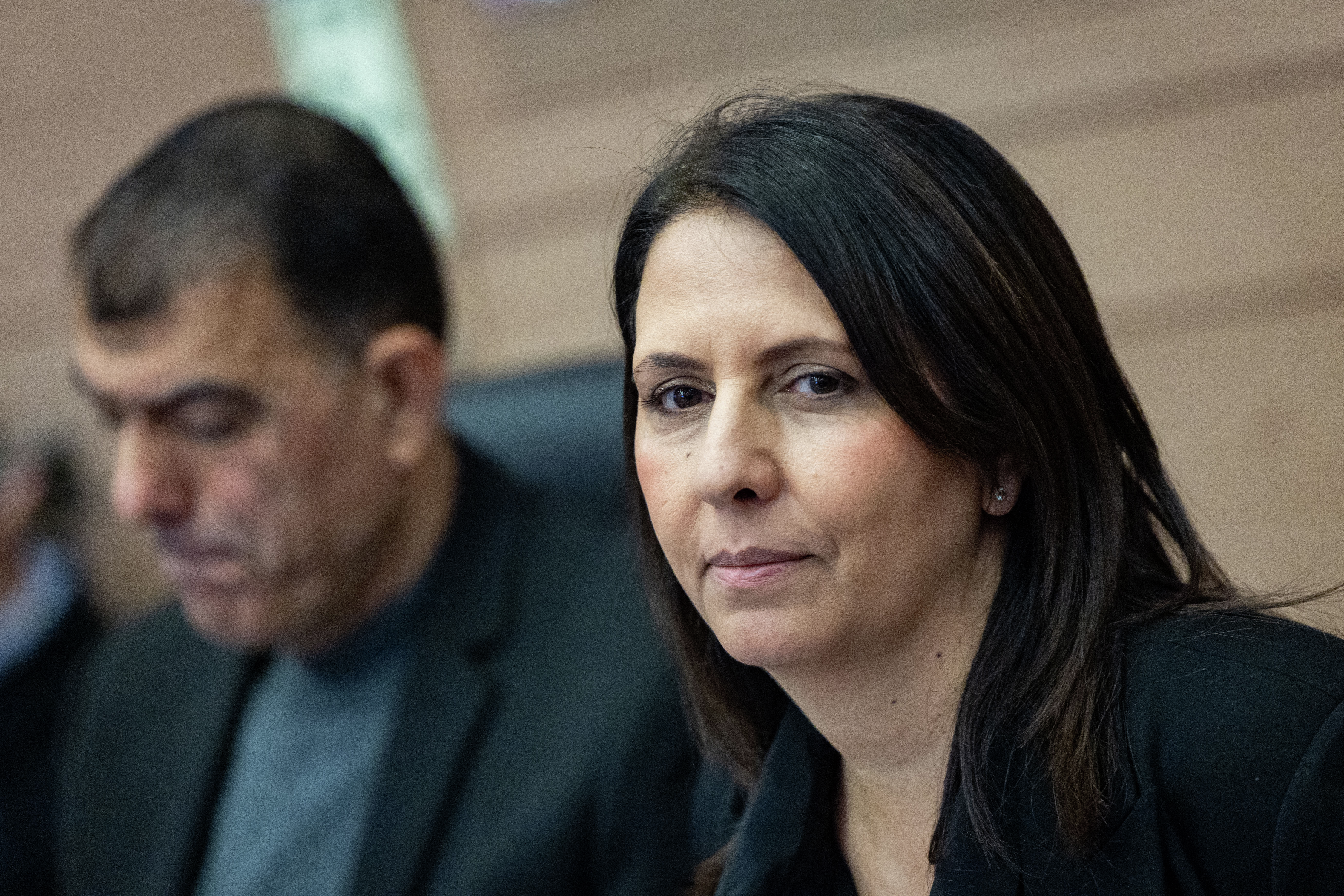 השרה גמליאל: "עמית לא ירכיב את הוועדה"