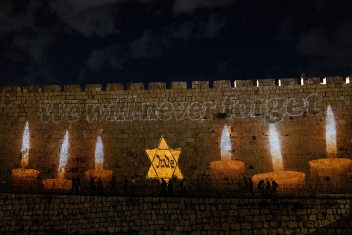 לזכור על הבמה: סיפורו של פרויקט "תיאטרון עדות"