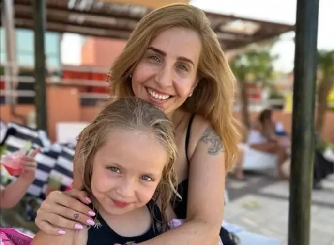 דניאל אלוני ששוחרה משבי חמאס מספרת