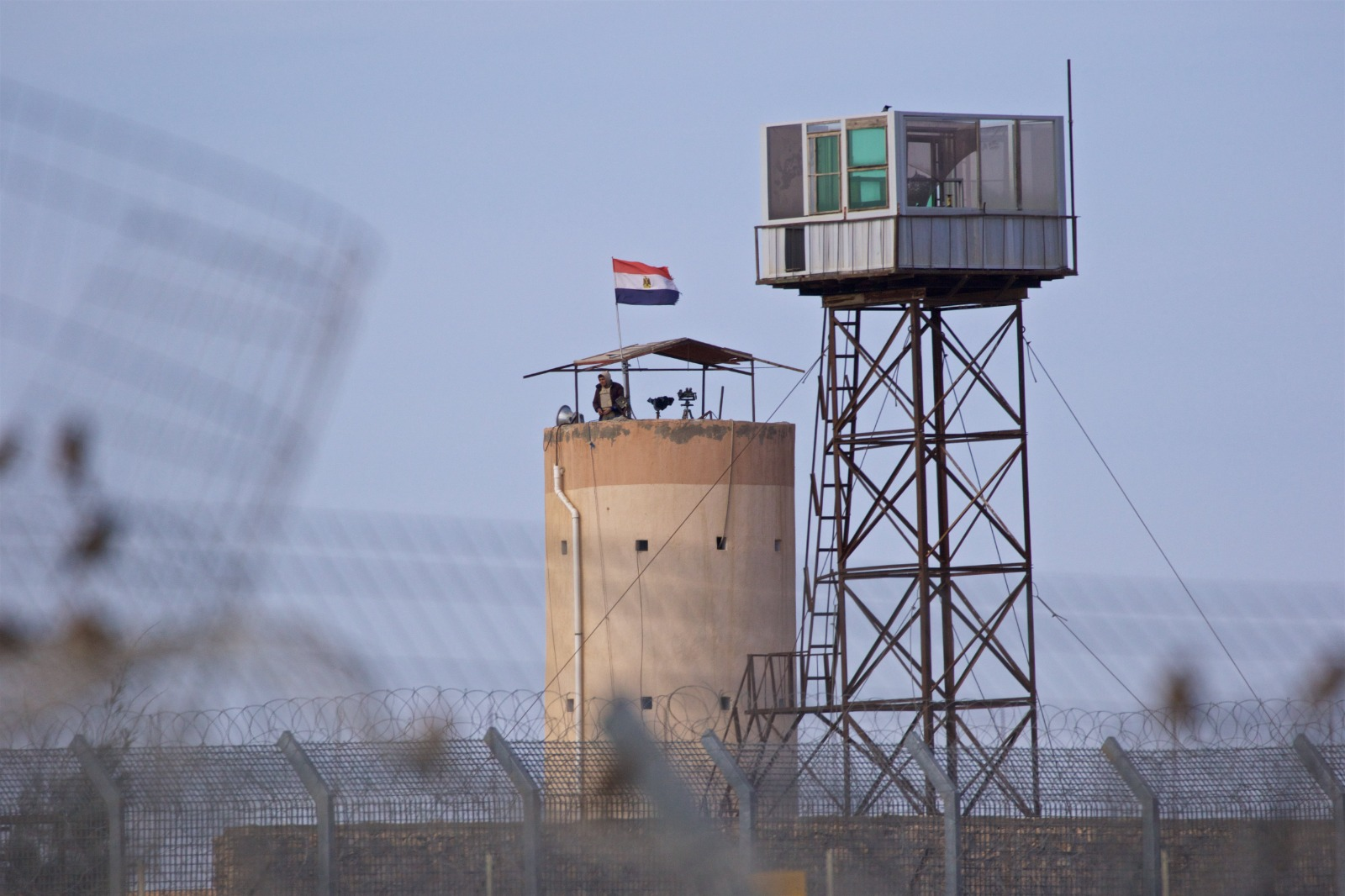 כבר שש שנים: נחשד בבגידה במצרים - אך רשות האוכלוסין וההגירה דורשת שינפיק דרכון כדי לתת לו אזרחות