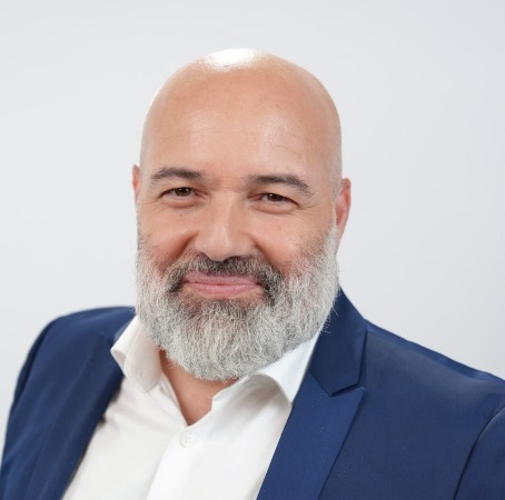 "לא יודע מה אעשה אם נתניהו יגיד לי שאני לא יכול להיות שר" episode artwork
