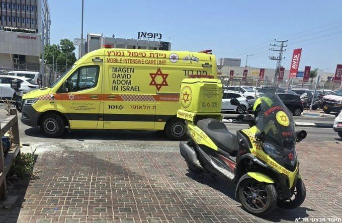 החשש מהתפשטות תופעת האלימות בקרב עורכי הדין episode artwork
