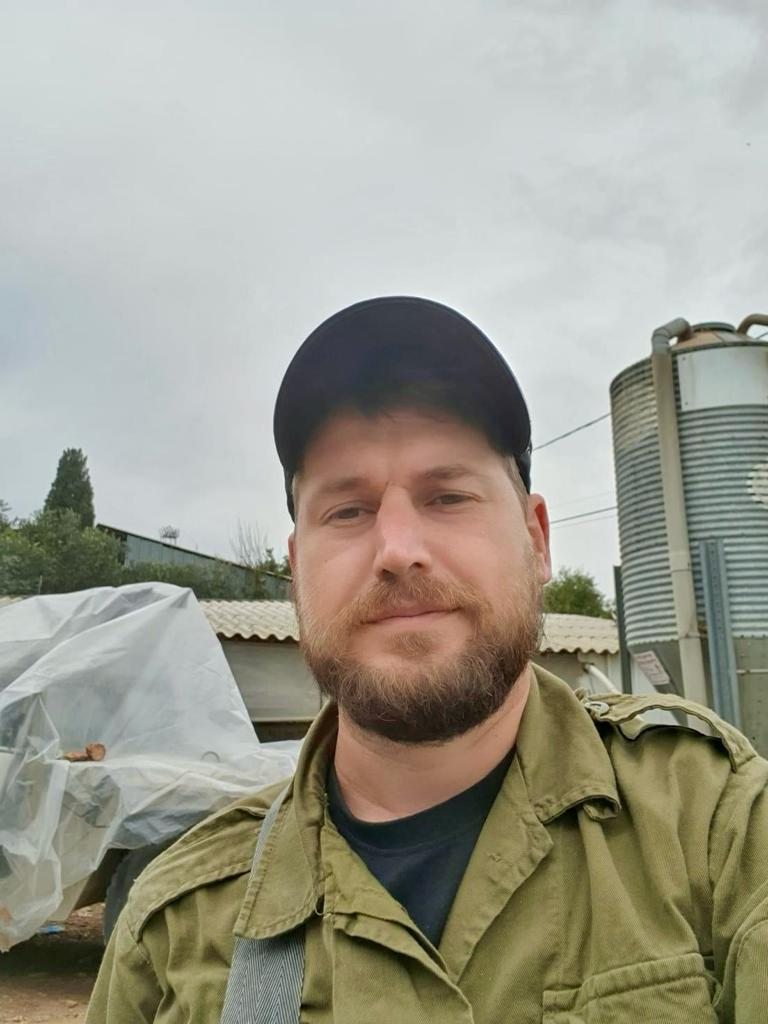 אשתו של רס"ם במיל עקיבא יסינסקי נפרדת