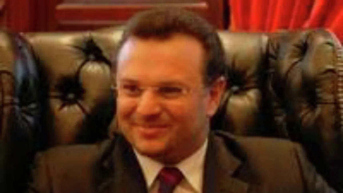 יועצו וחתנו של טראמפ: מיהו איש העסקים הלבנוני מסעד בולוס?