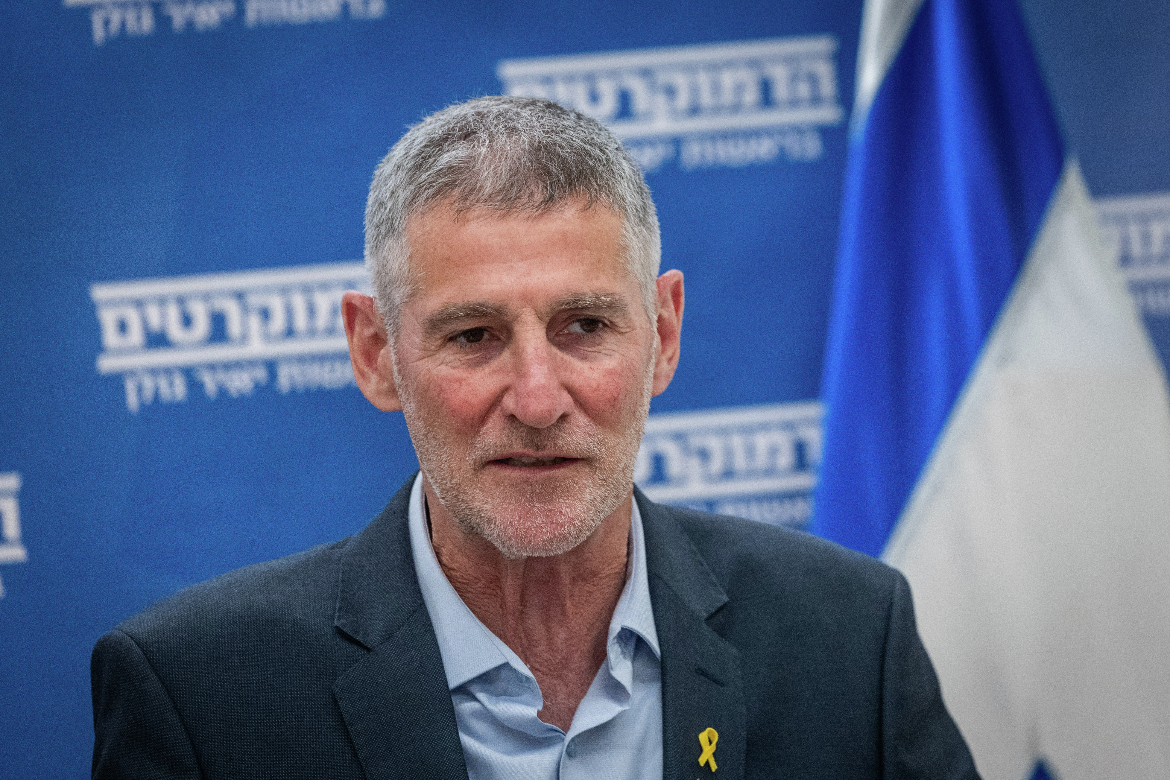 יאיר גולן על פרשת קטאר: "שערורייה ביטחונית מהמעלה הראשונה" | רינו צרור, 18.02.2025