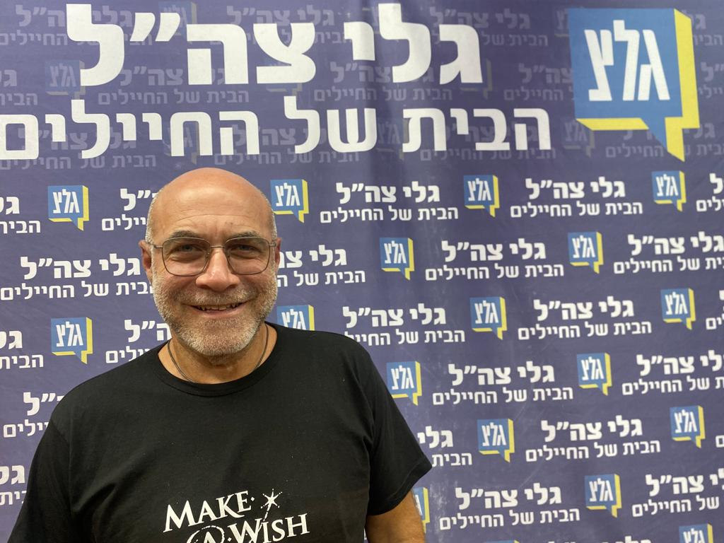 שש בשישי | דביר בנדק | 12.09.2022 episode artwork