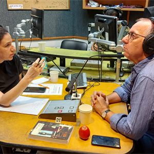 רוית הכט מדברת עם הד"ר ערן רולניק