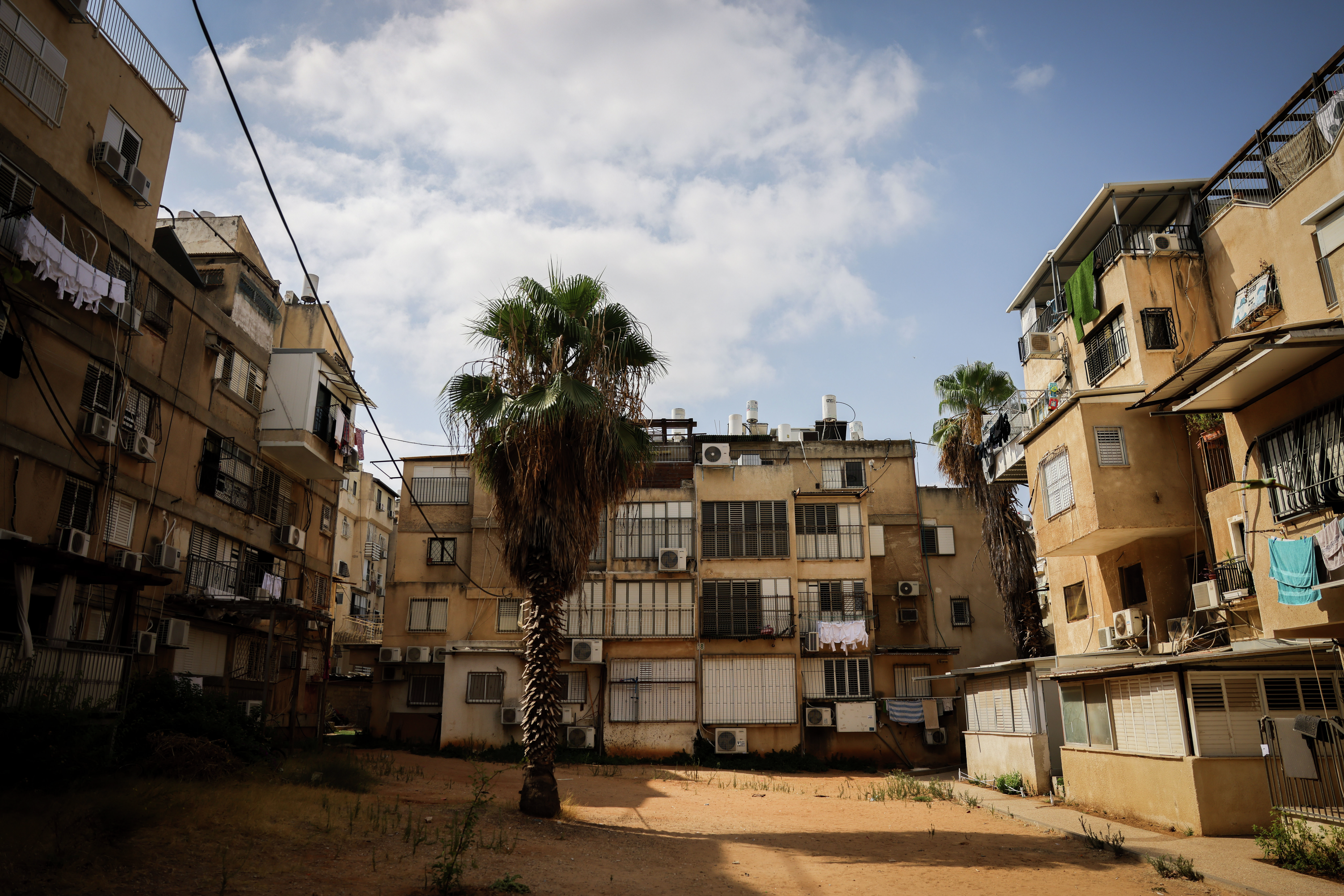 אחרי שקיבלה אותו שוב: בנה של זכאית לסיוע בשכ"ד מבקש פיצוי על החודשים שנשלל | יהיה בסדר, 23.04.2025 episode artwork