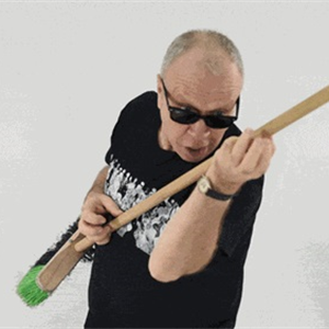 יואב קוטנר עם דיגיטל מני בגר