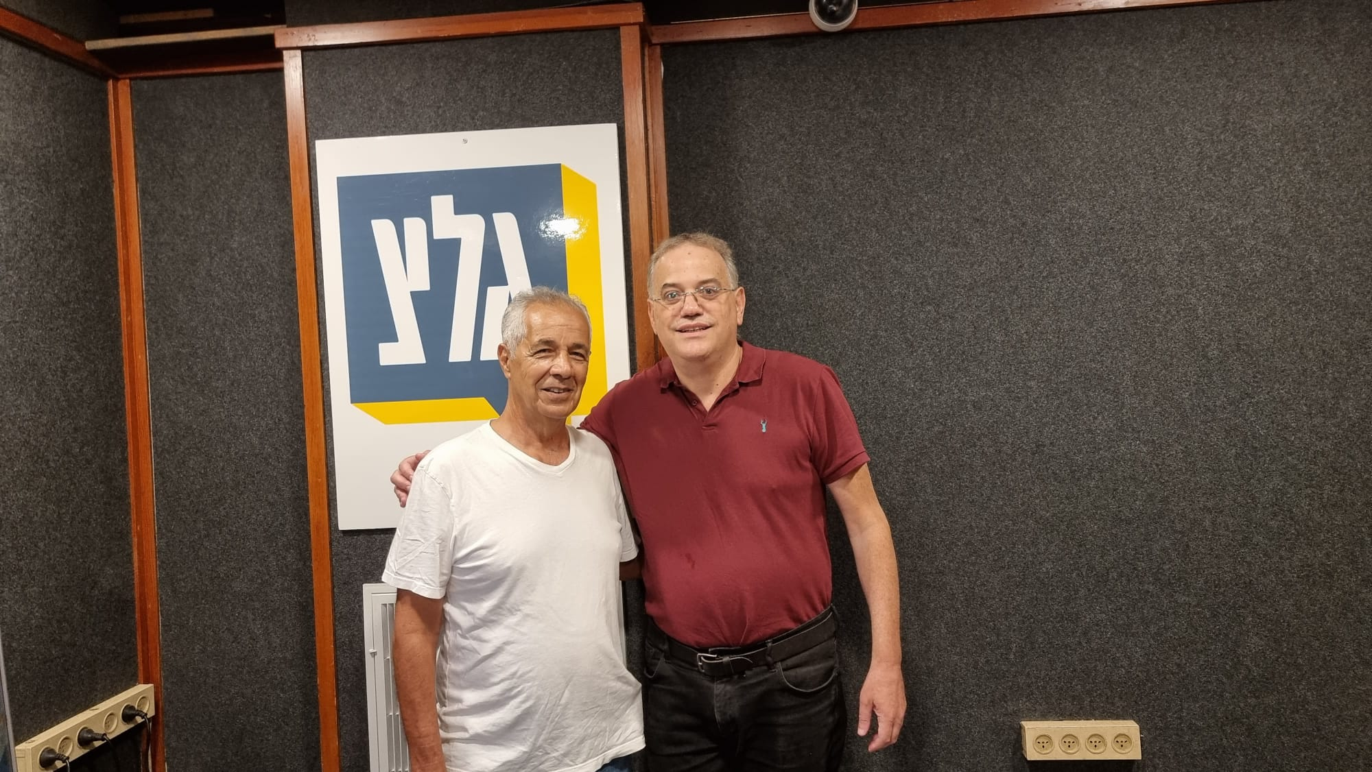 בוא שיר עברי עם מתי סרי