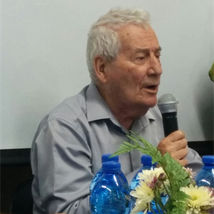 בוא שיר עברי עם הד"ר מרדכי נאור