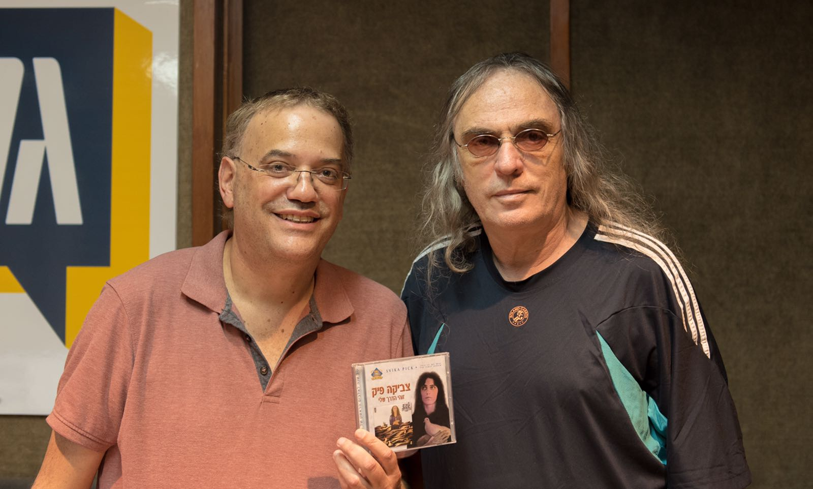 בוא שיר עברי עם צביקה פיק