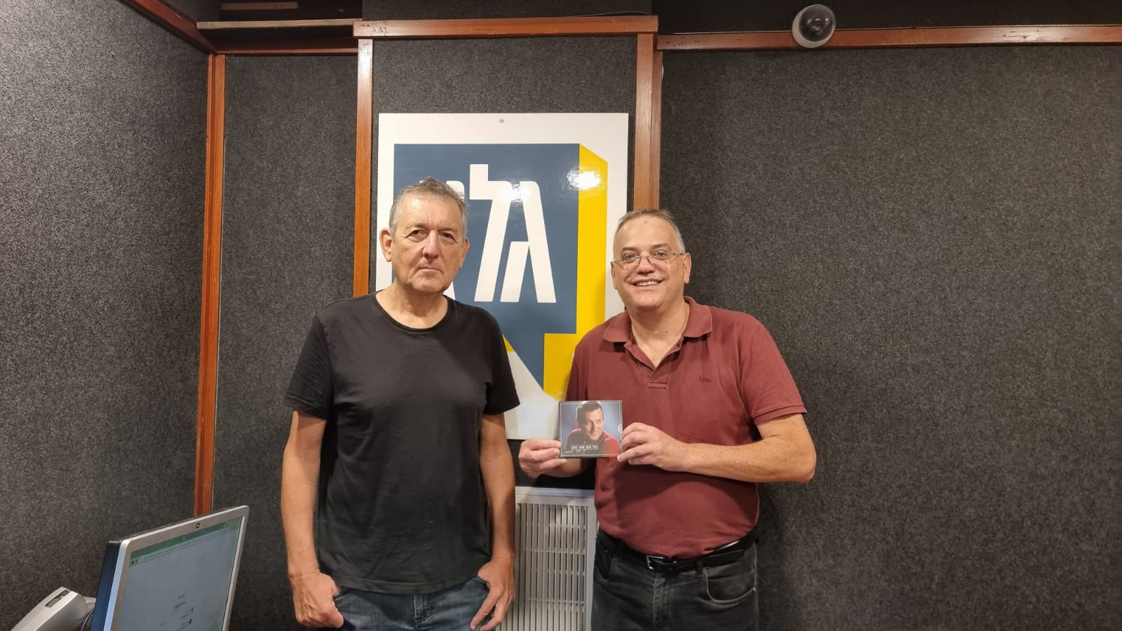 בוא שיר עברי עם יוני רכטר