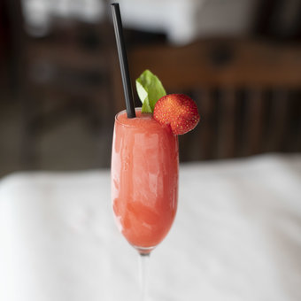 It\'s New Orleans: Happy Hour